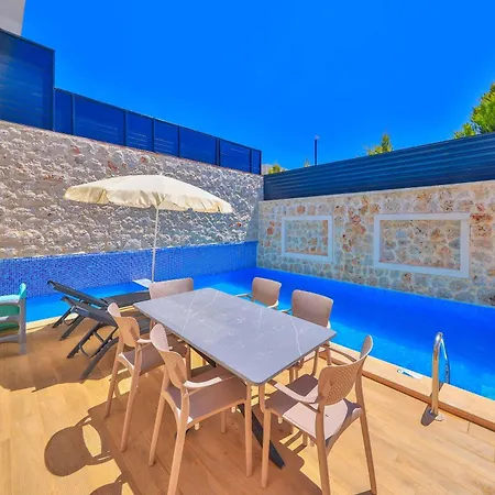 Nergiz Villa Kas